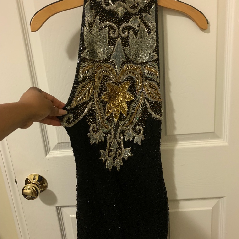 Dress - Picture 4 of 8